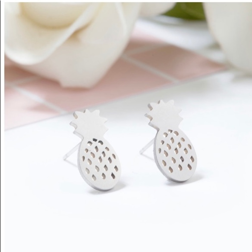 New Stainless steel minimalist pineapple earrings
